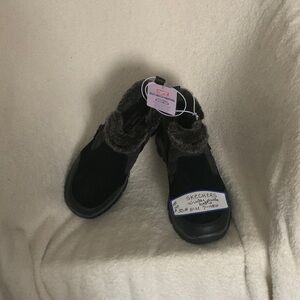 Skechers Black Ankle Boots with Fur Trim